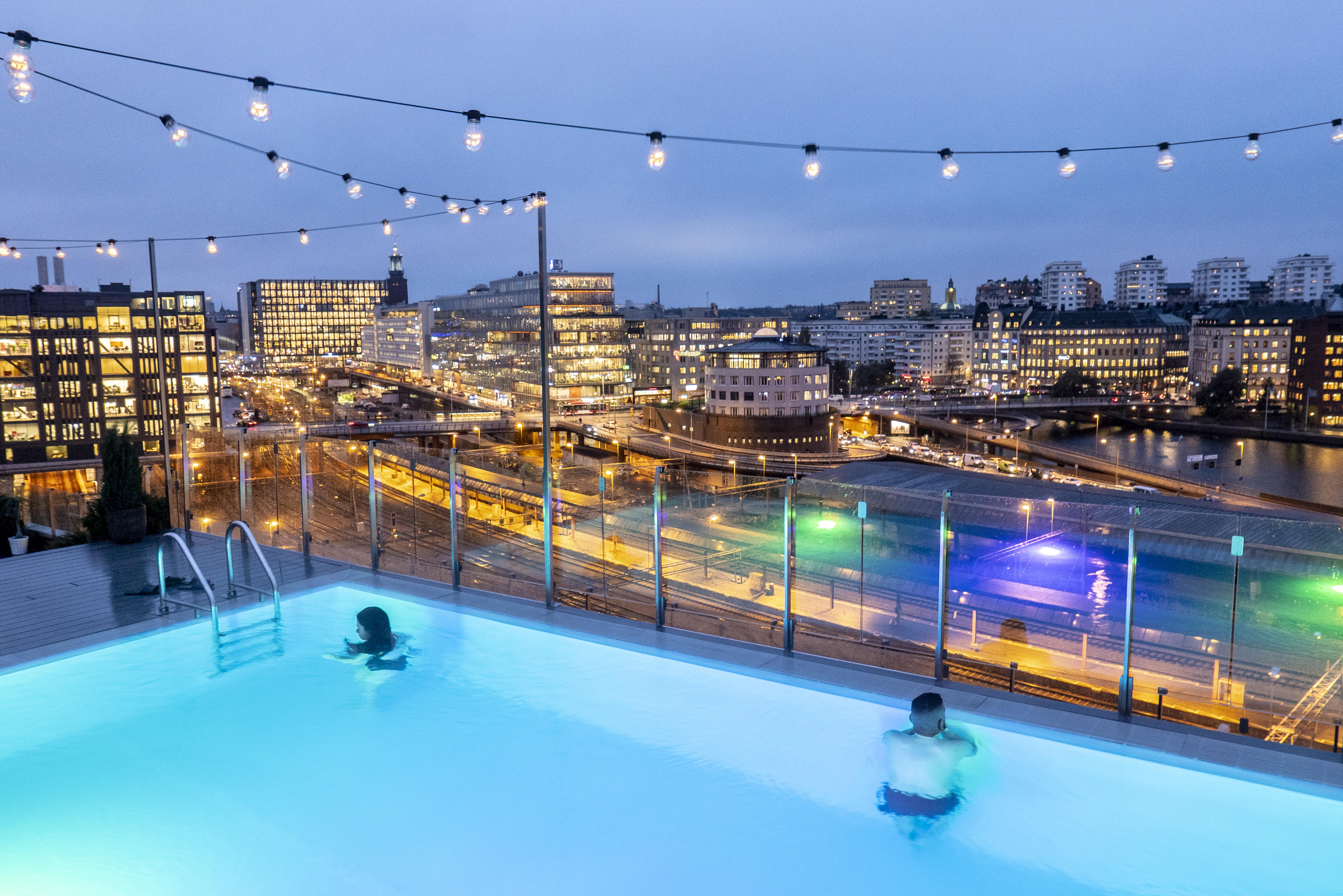 hotell med pool på taket stockholm